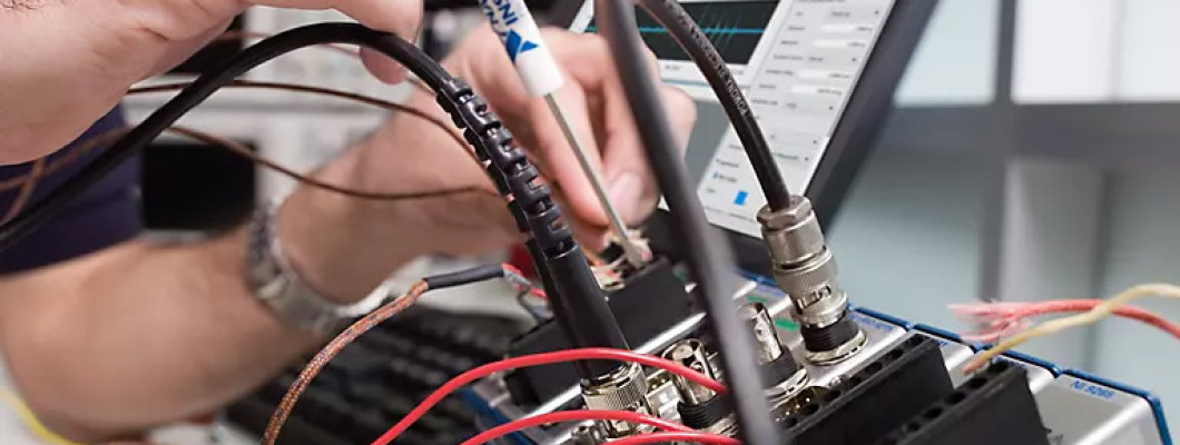 Edge Computing in Vibration Diagnostics: CompactDAQ + MQTT